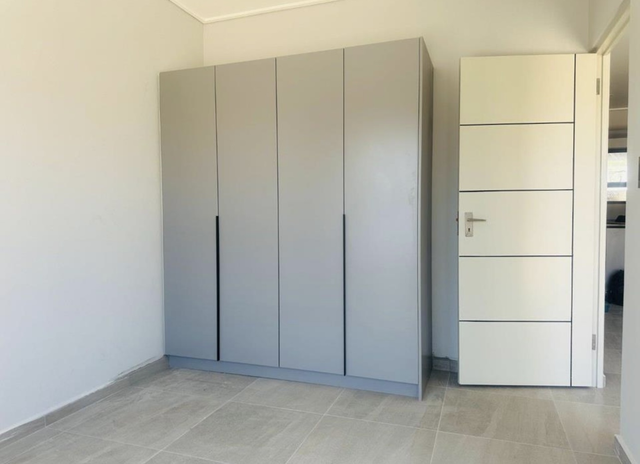 1 Bedroom Property for Sale in Table View Western Cape